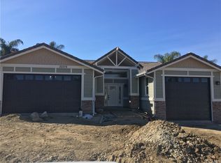 30379 White Cove Ct, Canyon Lake, CA 92587