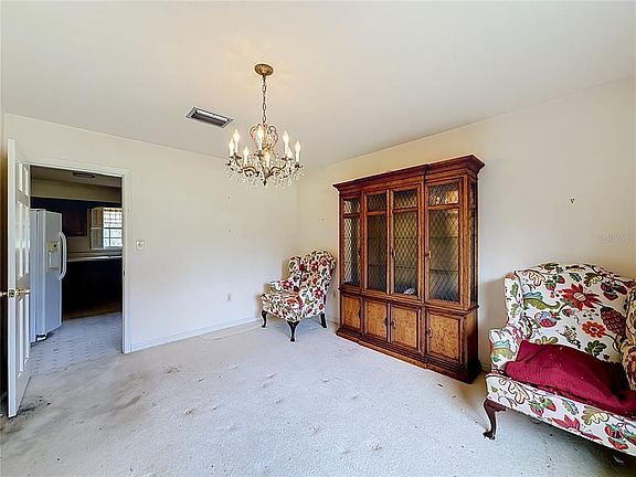 5th image of 8038 SPRING DRIVE