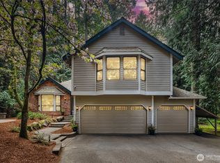 20525 NE 68th St, Redmond, WA 98053