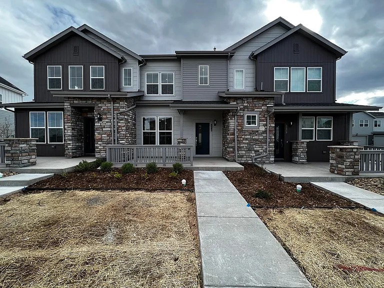 5479 Euclid Ct — Photo 1