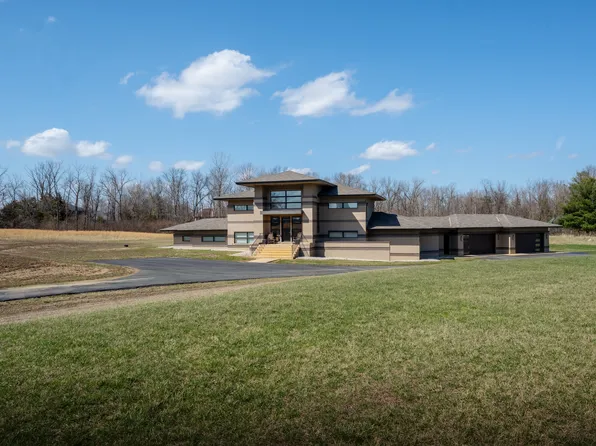 5352 State Road 144, Greenwood, IN 46143