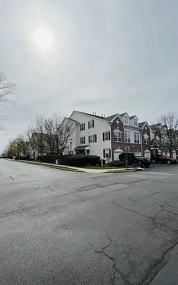 802 Firethorn Dr — Photo 4