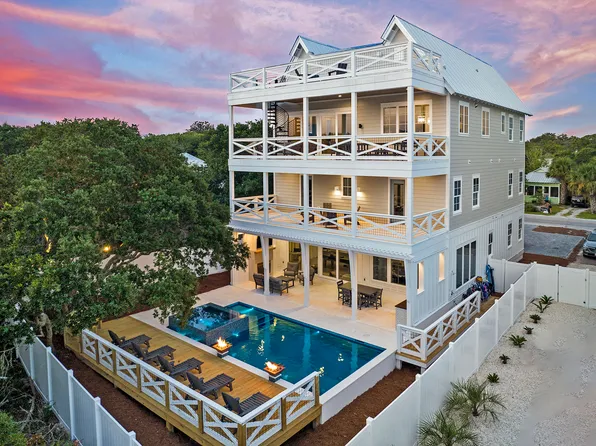 512 Defuniak St, Santa Rosa Beach, FL 32459