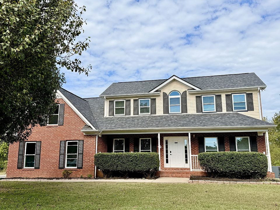 1st image of 119 Ashington Ct