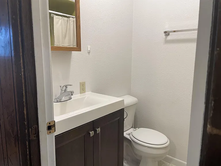522 York St #184 — Photo 2