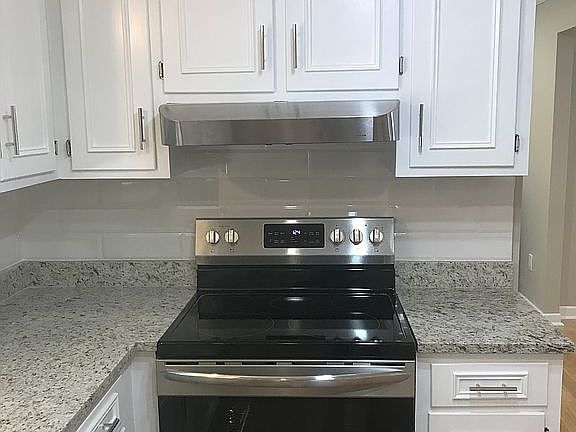 New Stove & Exhaust Hood
