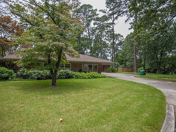 3rd image of 3 Betswood Cir