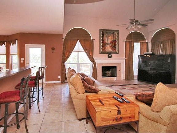 4th image of 22406 Navasota Cir