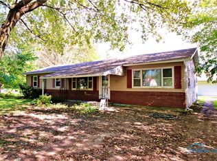 126 S Evans St, Bradner, OH 43406