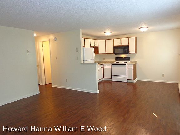 5th image of 9634 1st Bay St APT O