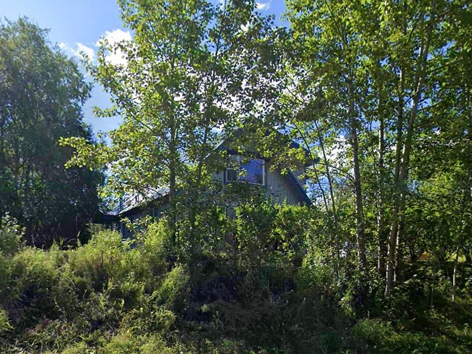 1st image of 800 S Lower Rd