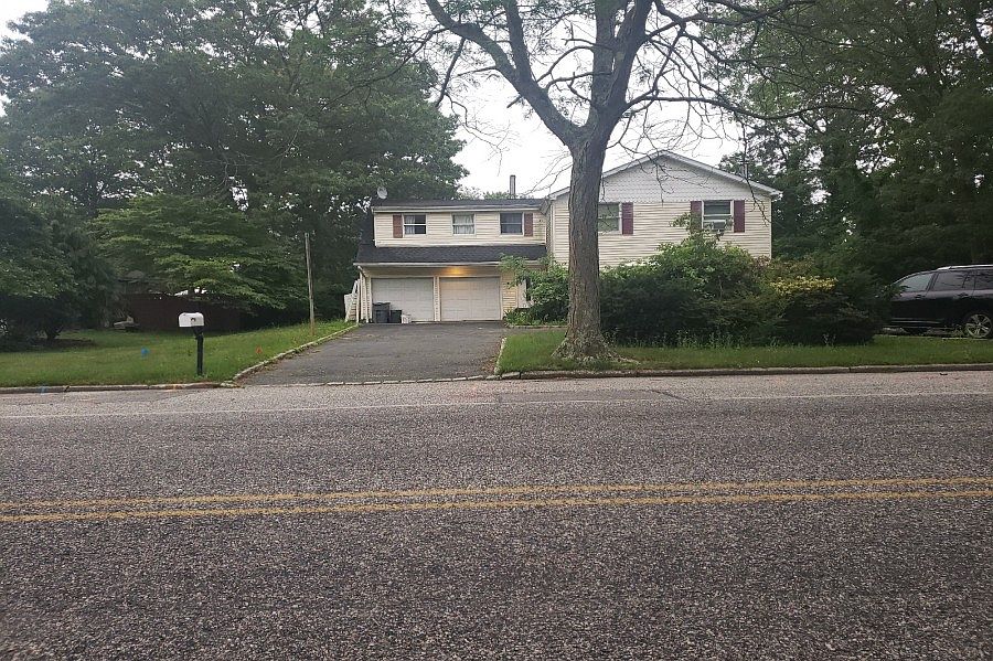 1st image of 1053 Sipp Ave
