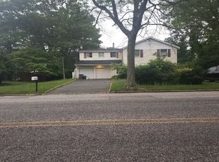1053 Sipp Ave, Medford, NY 11763