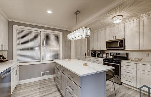 5th image of 3437 McShane Way