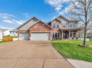 92 Bristol Crest Ct, Wentzville, MO 63385