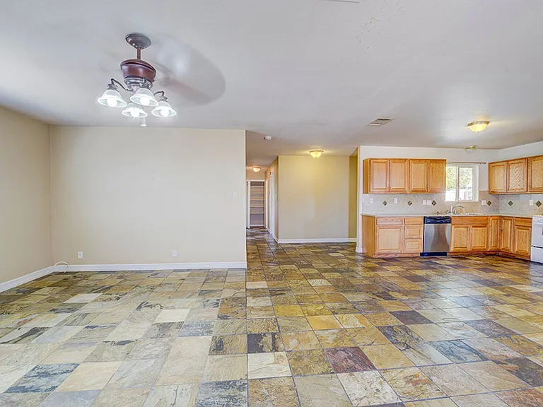 3990 Syracuse Dr — Photo 14