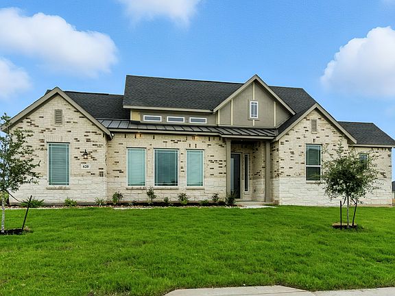 2nd image of 620 Lago Landing