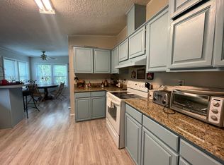 724 Mill Creek Meadow Rd, Pottsboro, TX 75076