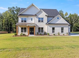 1625 Austin Rd, Winder, GA 30680