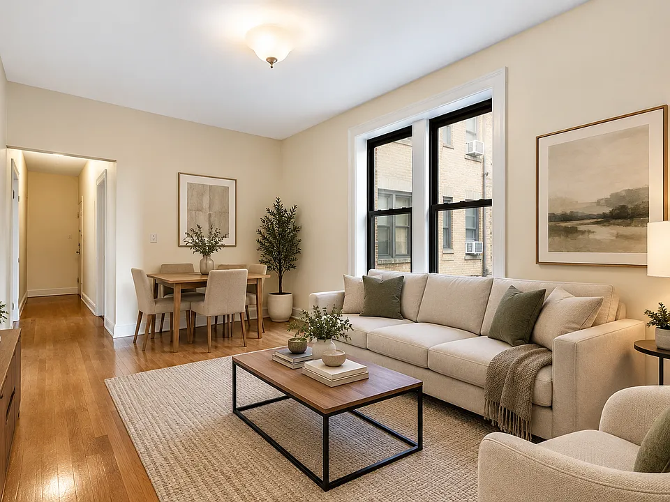 414 W 44th St #3A