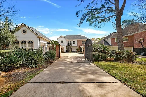 5522 Olympiad Dr Photo 1