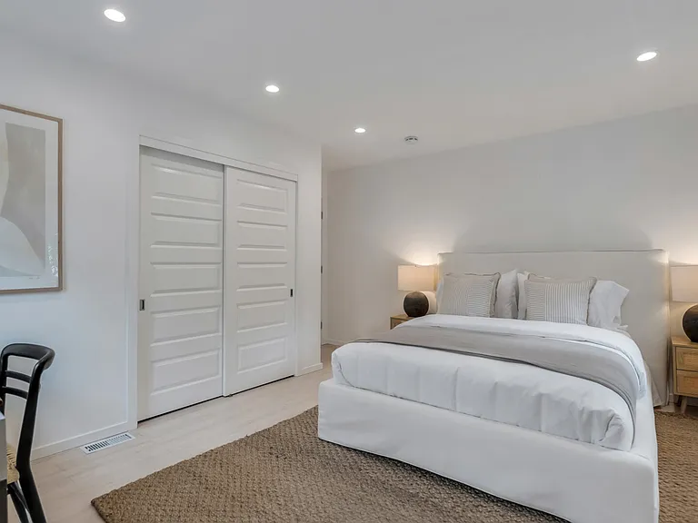 10 Barsdis Ln — Photo 29
