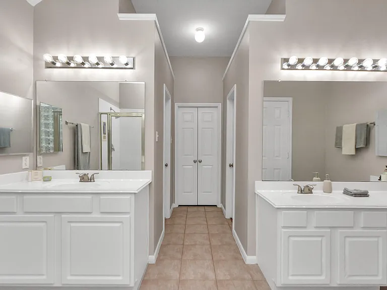 23939 River Place Dr — Photo 28