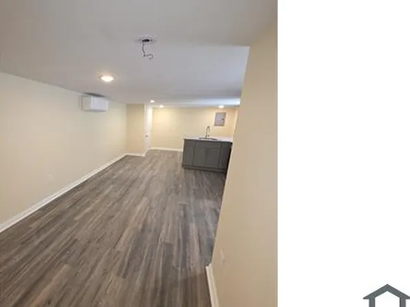 1033 S 55th St, Philadelphia, PA 19143