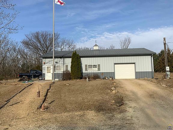 4th image of 10035 W Lake Rd