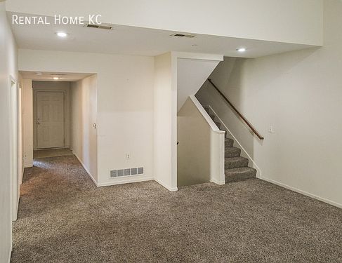 3rd image of 1931 N 80th Ct