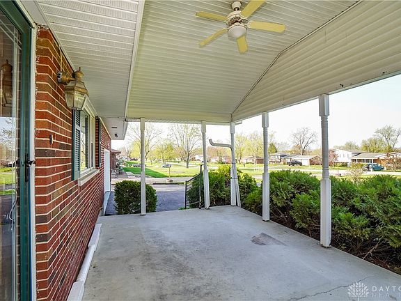 3rd image of 3238 Moyer Dr