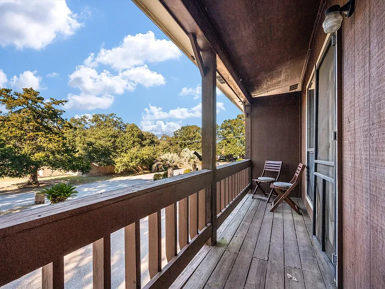 1018 Monticello Dr — Photo 18