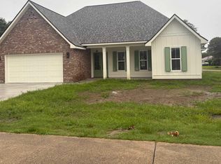 109 E Windsor Dr, Thibodaux, LA 70301