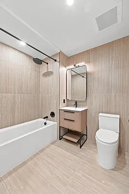 Bathroom, photo 1