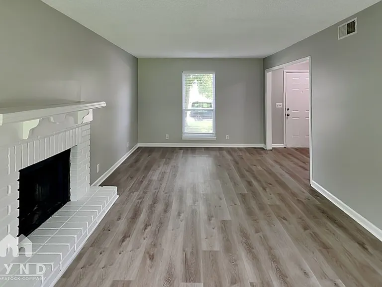 2981 Owendale Dr — Photo 5