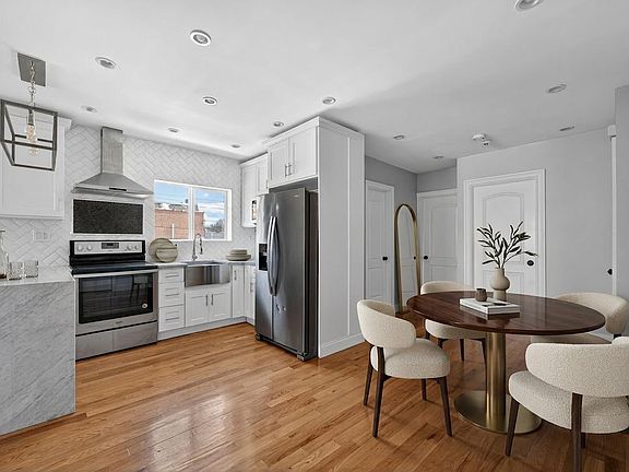 2nd image of 1044 Burke Ave #2A