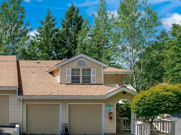2540 118th Avenue SE #1-202, Bellevue, WA 98005