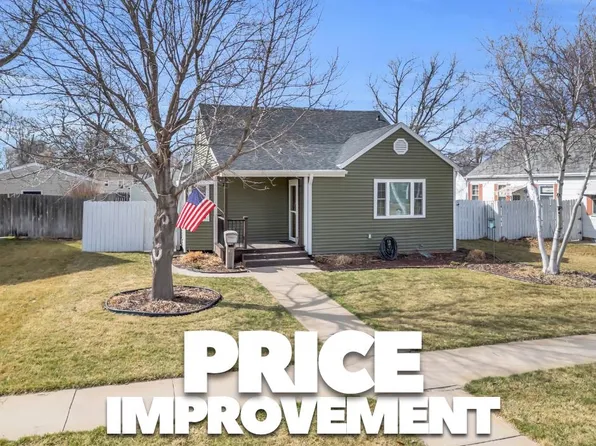 1019 Hancock St, Holdrege, NE 68949