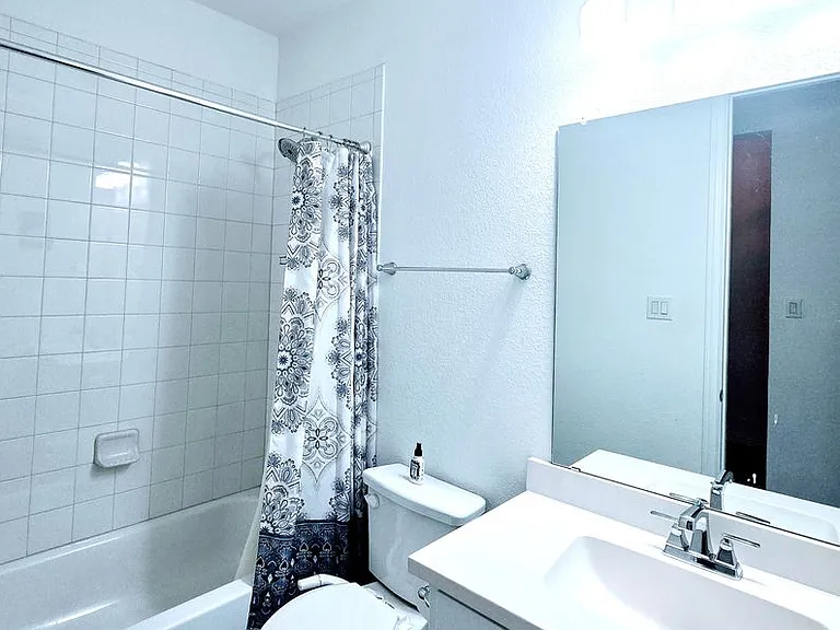 536 Cedarwood St — Photo 15