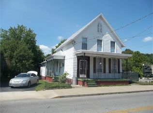 132 E Water St, Flemingsburg, KY 41041