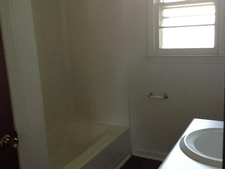 Full bath
