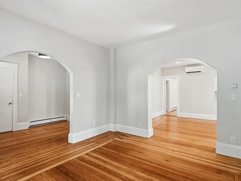 68 Electric Ave #1A — Photo 7