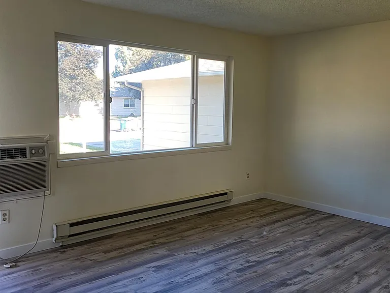 6054 W Dorian Ct — Photo 2
