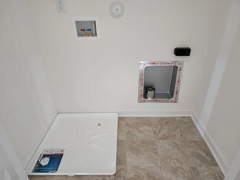 12229 Dutch Elm Cir — Photo 14