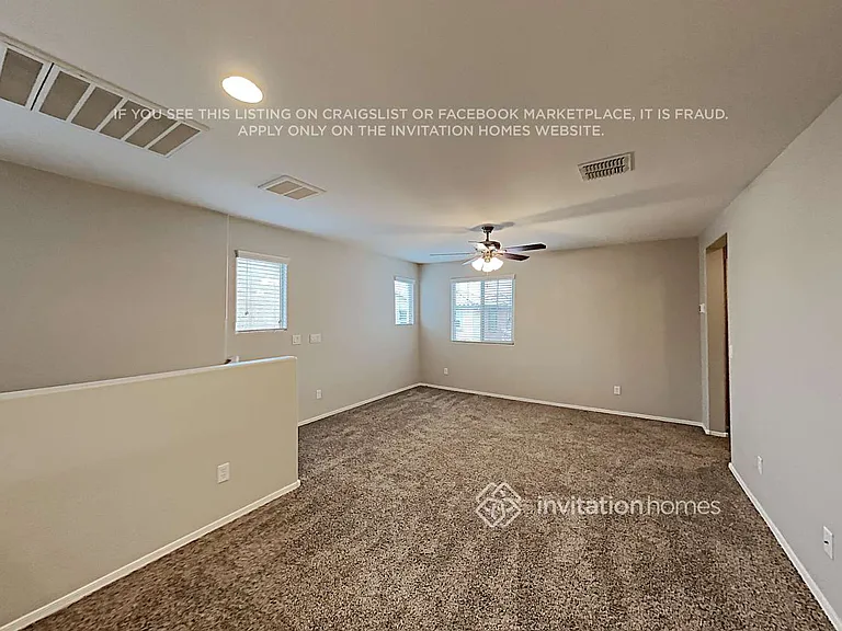 1526 N Balboa — Photo 9