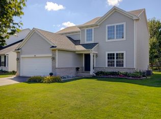 68 Kenilworth Ave, Romeoville, IL 60446