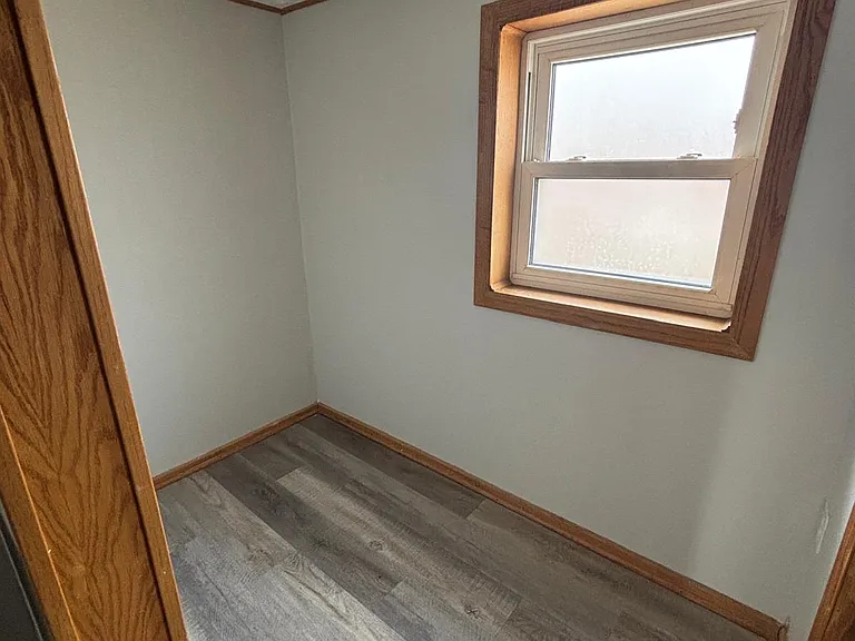 18603 Arrowhead Ave — Photo 12