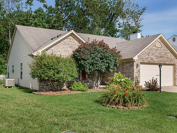 2nd image of 534 Jack Pine Ct