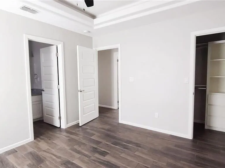 705 Cathedral Hl #1 — Photo 9