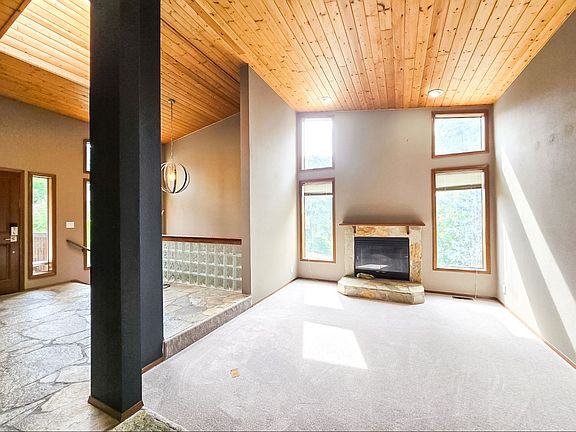 4th image of 11607 7th Pl SE